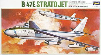 airplane model kits,B-47E Strato Jet Bomber USAF -- Plastic Model Airplane Kit -- 1/72 Scale -- #04007
